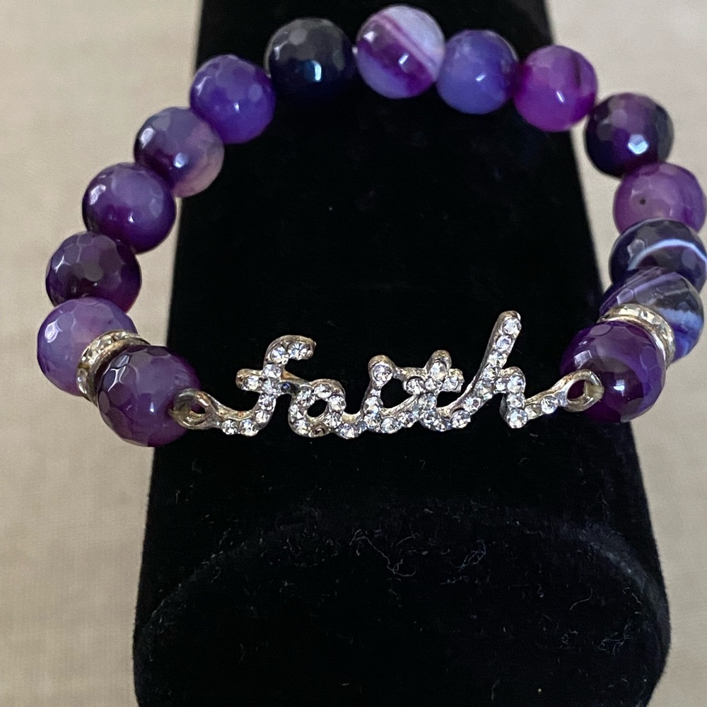 Purple Glass Beaded Stretch Bracelet with 'Sparkling Faith' Crystal Charm